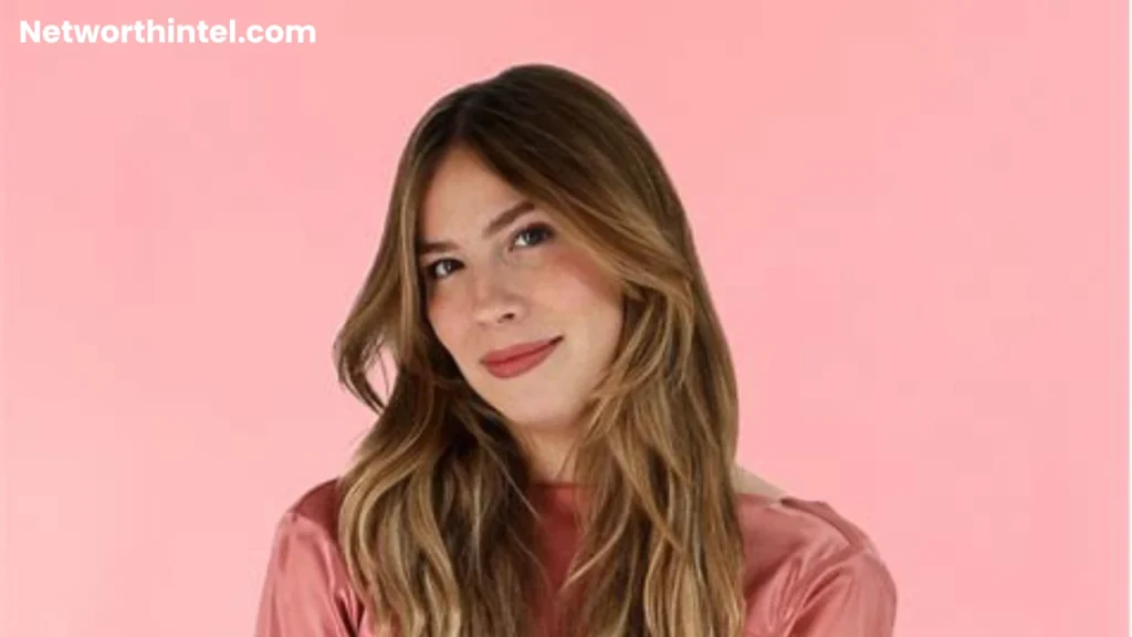 Emily Henry Age and Physical Appearance